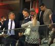 George Simion și-a făcut apariția în tribune la Polonia - România
