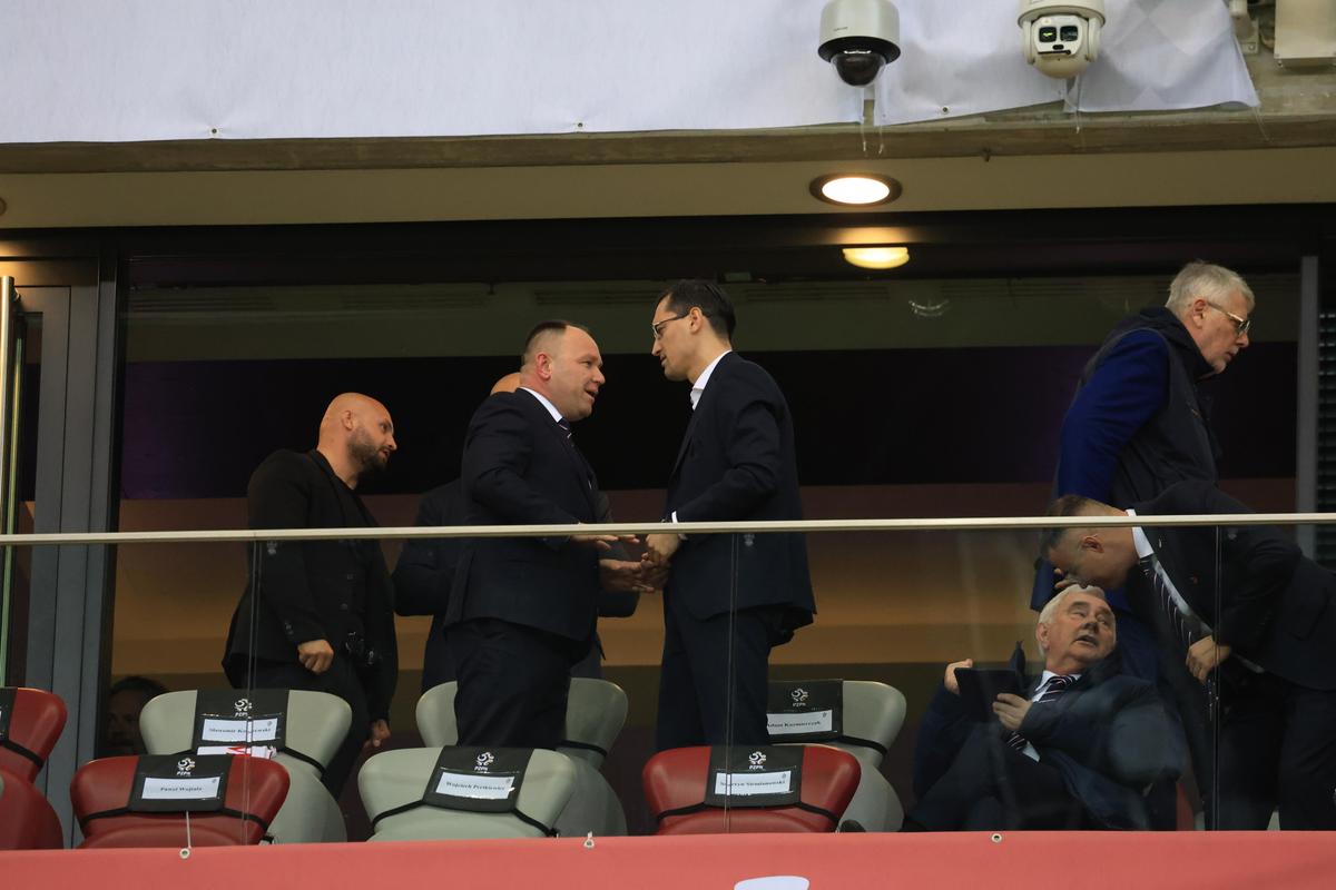 Loja României, cu Răzvan Burleanu, la meciul din Polonia