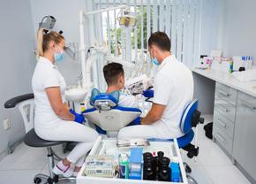Cum să alegi o clinică stomatologică în Fălticeni