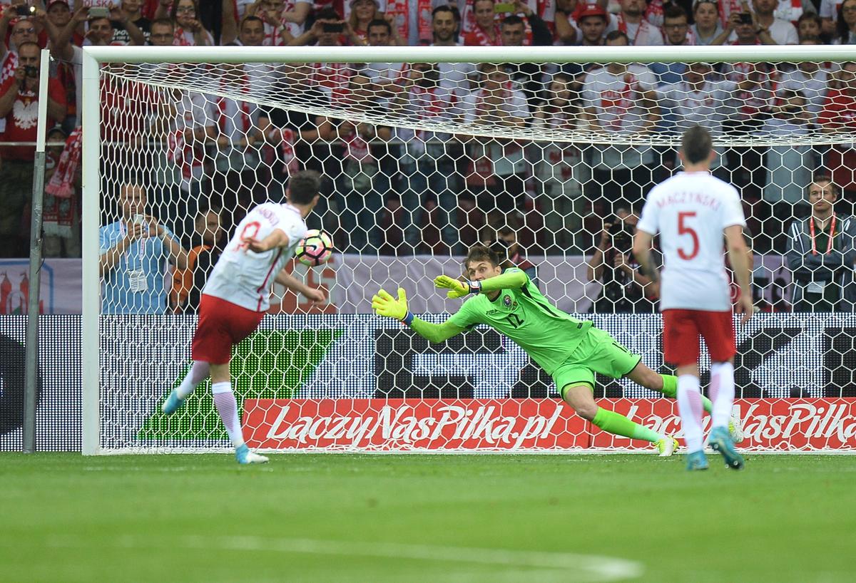 După 9 ani, din nou pe stadionul pe care Lewandowski se distra cu „tricolorii” » Doi români pot evolua din nou azi