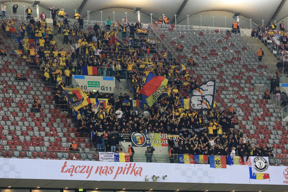 Să răspundă ăia!