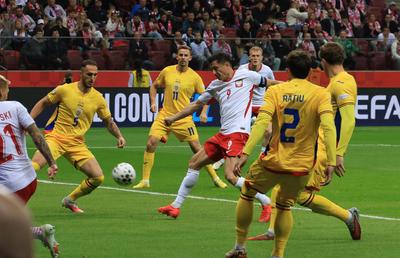 Se vând bilete pentru România – Polonia » Cât trebuie să plătească fanii pentru a-l vedea la Lewandowski