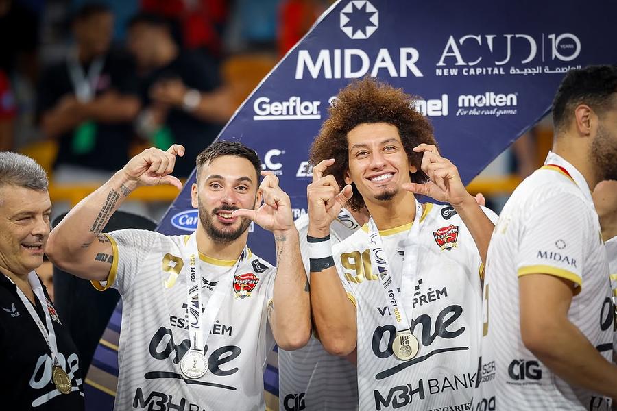 Hugo Descat și Ali Zein, foști jucători ai lui Dinamo/ Foto: Instagram Veszprem, noua campioană mondială a cluburilor » Xavier Pascual, entuziasmat: „Cel mai bun meci de când sunt aici”