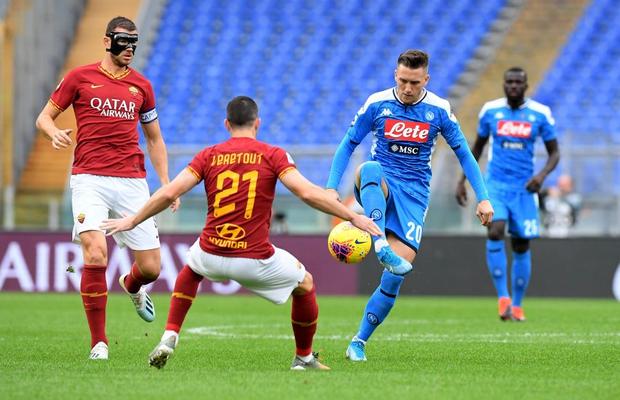 Roma - Napoli: „Derby del Sole” și ofensiva pentru locurile de Liga Campionilor! Trei PONTURI pentru super-duelul de pe Olimpico