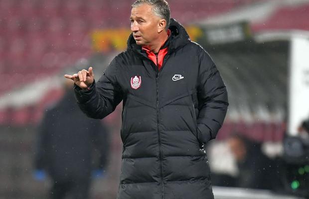 CFR CLUJ. EXCLUSIV Campioana își ia stoper de națională! Vin întăririle cerute de Dan Petrescu
