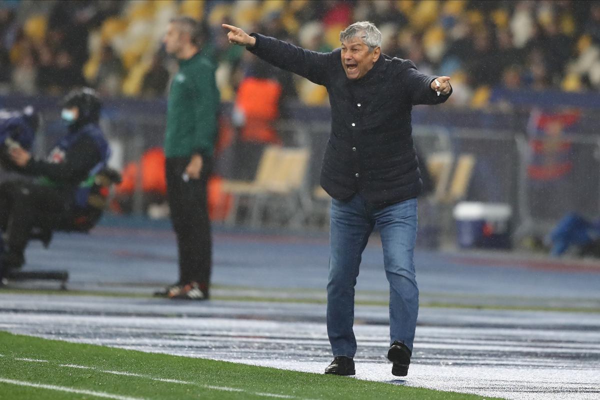 Prea timizi pentru o Barçă în derivă » Cât de aproape a fost Mircea Lucescu de un rezultat mare și detaliile inedite observate pe stadion