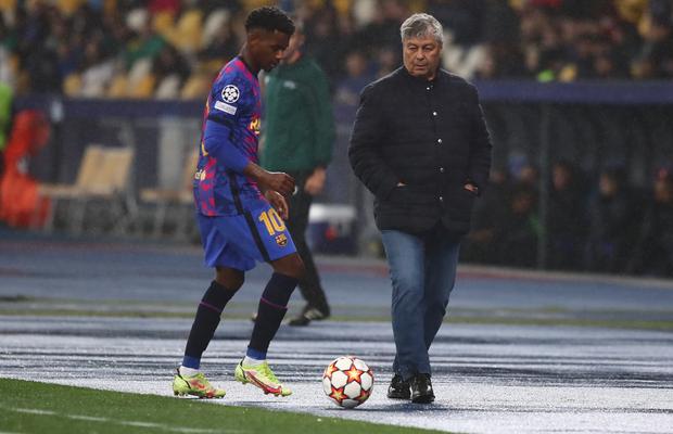 Prea timizi pentru o Barçă în derivă » Cât de aproape a fost Mircea Lucescu de un rezultat mare și detaliile inedite observate pe stadion