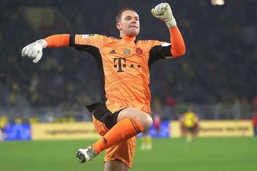 Manuel Neuer (36 de ani), portarul lui Bayern și al naționalei Germaniei, susține că a fost operat de 3 ori la față din cauza cancerului la piele.