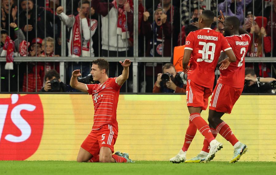 Benjamin Pavard, Foto: Twitter Cea mai comentată decizie a serii în Liga Campionilor a avut loc în Bayern - Inter » Sadio Mane: „Dacă nu ridicam mâinile, acum eram la spital”