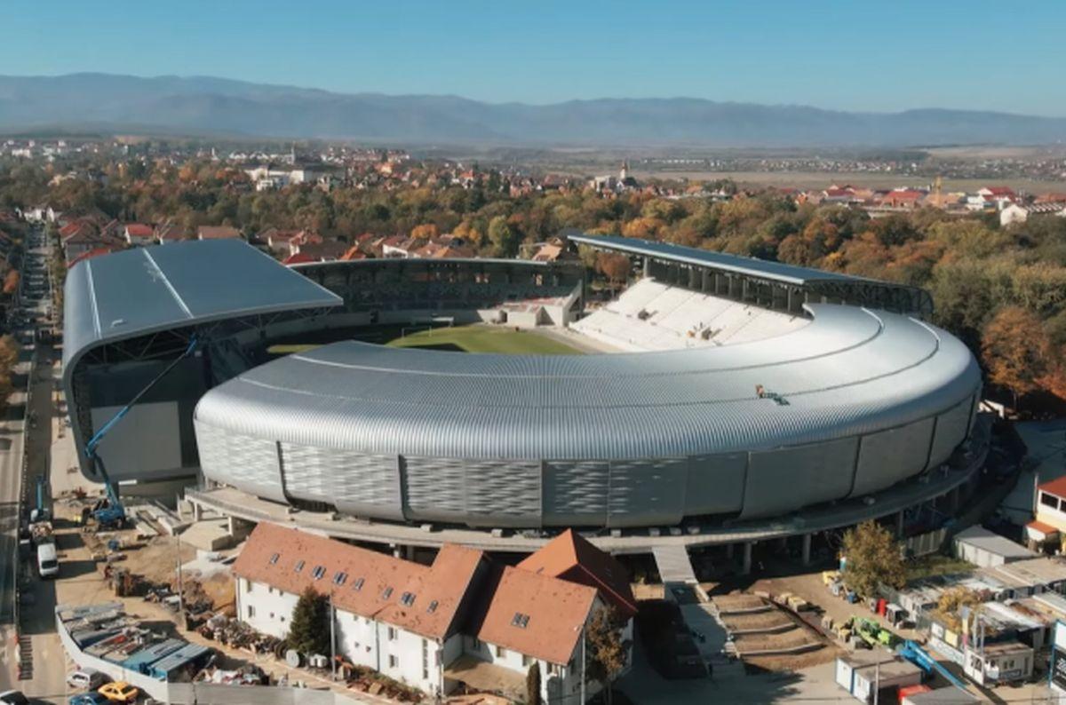 Imagini noi cu stadionul din Sibiu