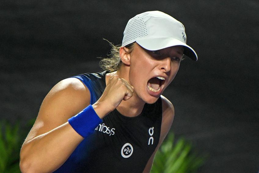 Iga Swiatek, victorie clară în fața lui Coco Gauff // FOTO: Imago