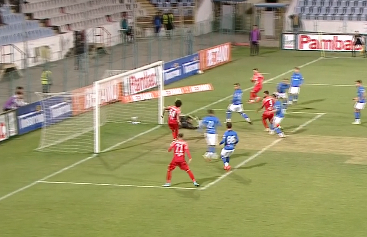 Diogo Izata, ratare rară în Gloria Buzău - Farul