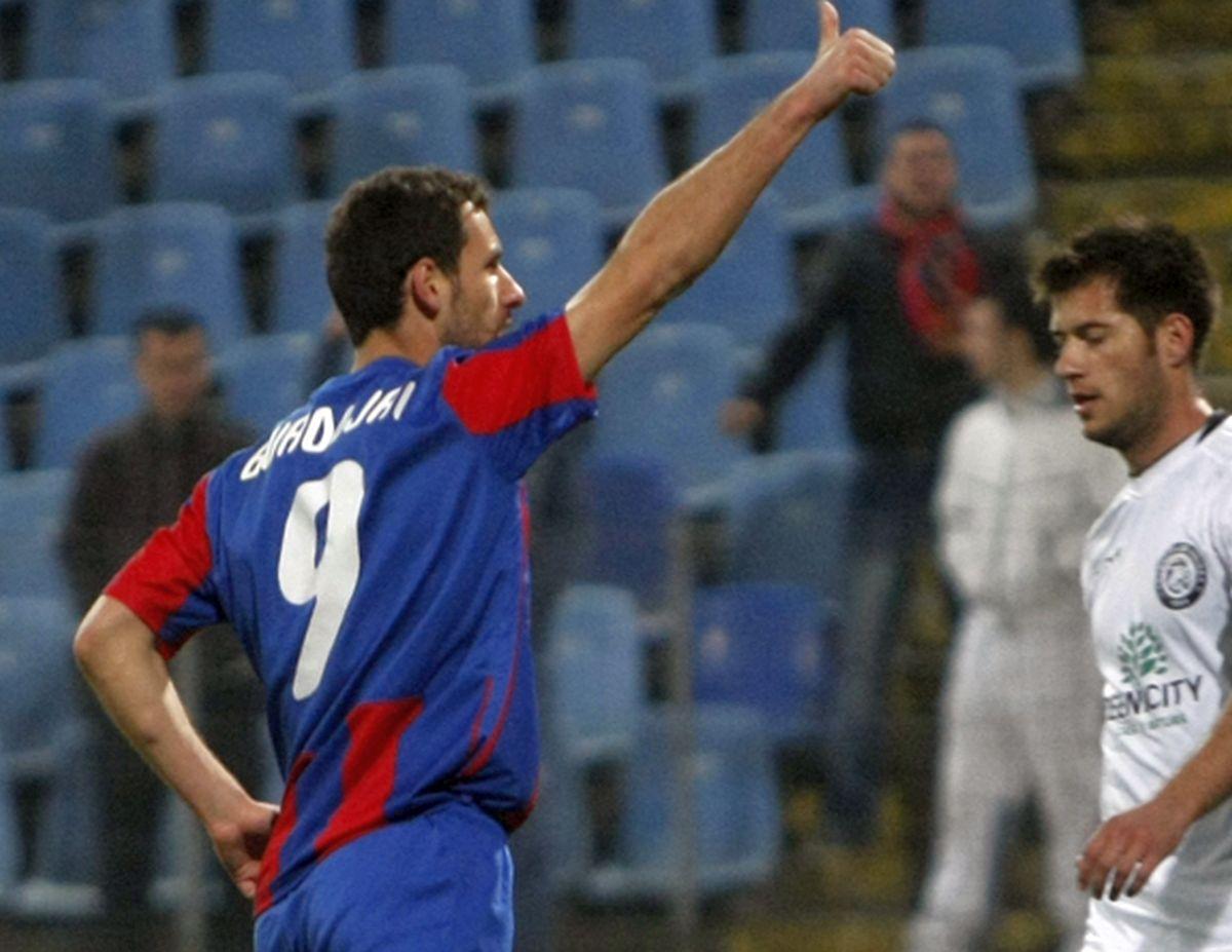 Lucian Burdujan - imagini de arhivă cu fostul atacant de la Rapid și FCSB