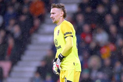 Ionuț Radu a impresionat în Bournemouth - Liverpool. Foto: Imago Images