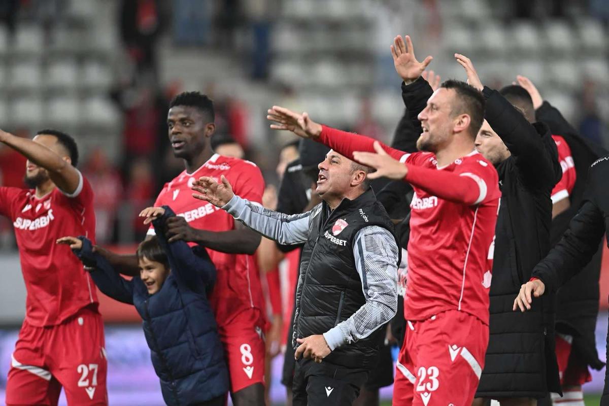 Florentin Petre, pregătit pentru un tête-à-tête cu fotbalistul esențial de la Dinamo: „Vom vorbi ca între prieteni”