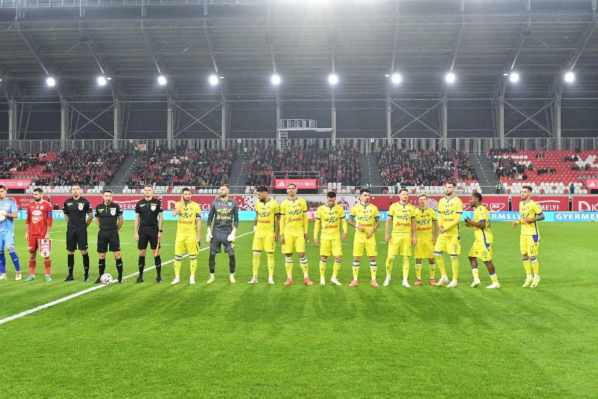 Sepsi - Petrolul, meci cu desfășurare inimaginabilă în Superligă »„Lupii” milostivi și-au iertat prada: gazdele au dat lovitura în minutul 89, jucând cu 2 fotbaliști mai puțin