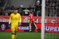 Dinamo - UTA 1-0 » Politic, câine de rasă! Golul de generic al lui Dennis aduce victoria unui Dinamo modest în repriza a doua! „Câinii” sunt acum pe 2