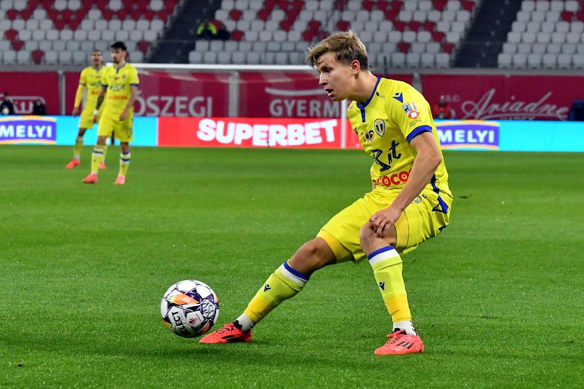 Sepsi - Petrolul, meci cu desfășurare inimaginabilă în Superligă »„Lupii” milostivi și-au iertat prada: gazdele au dat lovitura în minutul 89, jucând cu 2 fotbaliști mai puțin