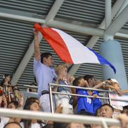 Suporterii francezi veniți să-l susțină pe Leon Marchand în Asia FOTO Imago Images