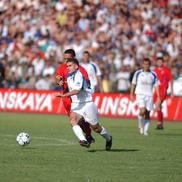 În acțiune în celebra victorie a Olteniei fotbalistice, U Craiova - Steaua (3-1), din 2002