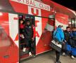 Dinamo - UTA 1-0 » Politic, câine de rasă! Golul de generic al lui Dennis aduce victoria unui Dinamo modest în repriza a doua! „Câinii” sunt acum pe 2