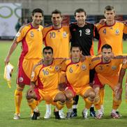 Echipa nationala (2007). Foto: Imago Images / pe randul de sus: Chivu, Mutu, Lobont, Tamas, Marica, Dorel Stoica. pe randul de jos: Nicolita, Codrea, Rat, Contra, L. Roșu