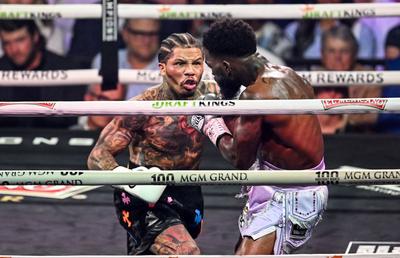 Un campion mondial la box, acuzat de agresiune gravă, sechestrare și răpire » Sportivul de 30 de ani a fost arestat de multe ori în ultimii ani