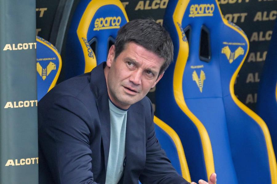 Cristi Chivu, antrenorul lui Inter, în timpul meciului cu Verona/ foto Imago Images Cristi Chivu a remarcat un om total neașteptat, imediat după Verona - Inter: „El e arhitectul”