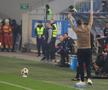 Gesturile lui Mirel Rădoi din Universitatea Craiova - Rapid. FOTO: Ionuț Iordache (GSP.ro)