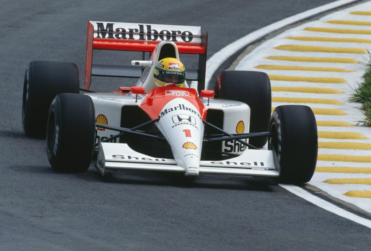 Un monopost emblematic al lui Senna, scos la licitație! Suma este amețitoare