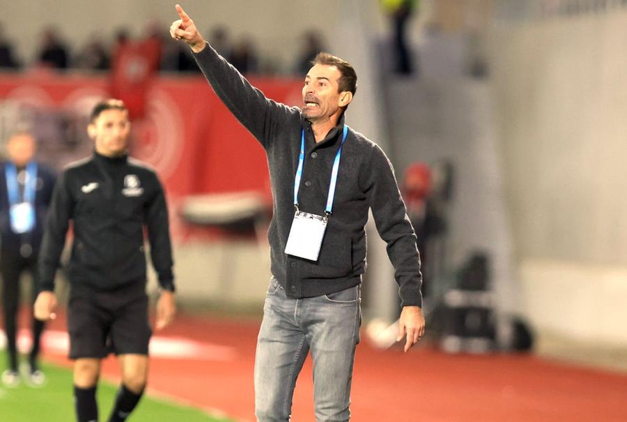 Marius Măldărășanu, în Hermannstadt - Oțelul. FOTO: Sport Pictures E oficial! Marius Măldărășanu a plecat de la Hermannstadt » Au început negocierile cu posibilul înlocuitor