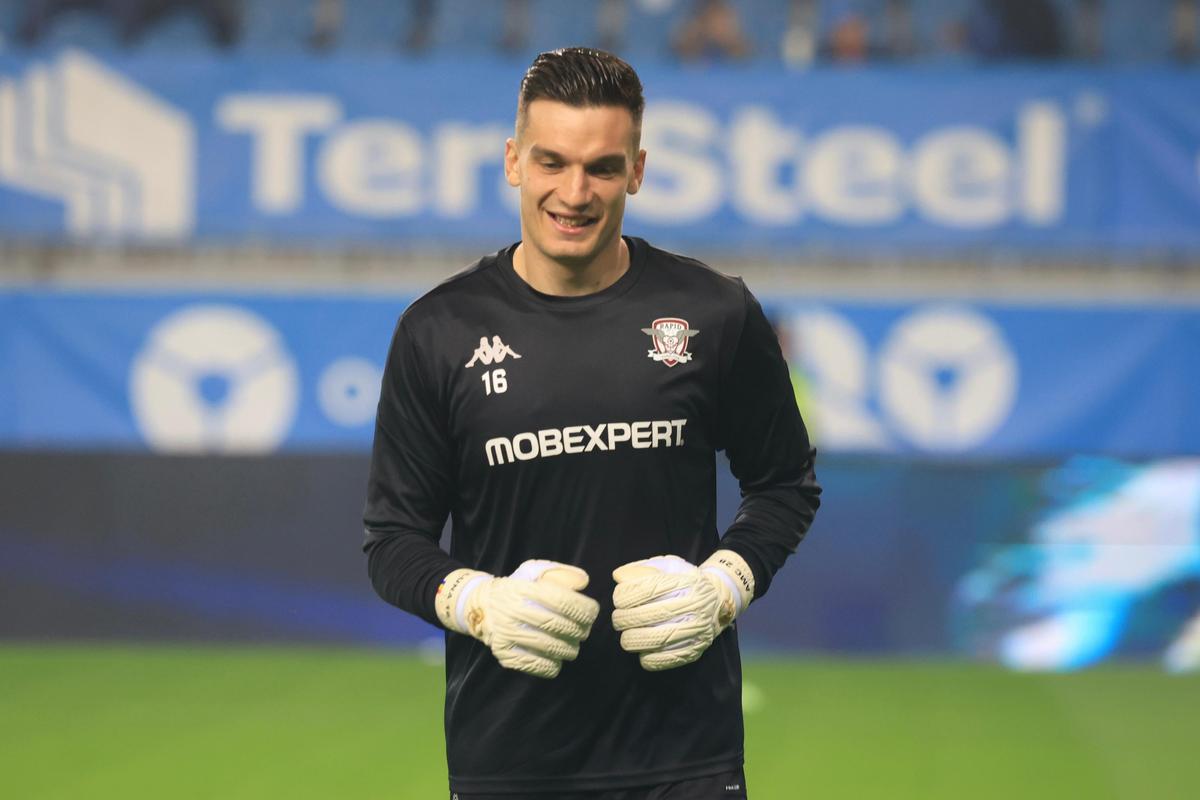 Derby incandescent în Bănie! Universitatea Craiova salvează dramatic un punct cu Rapid