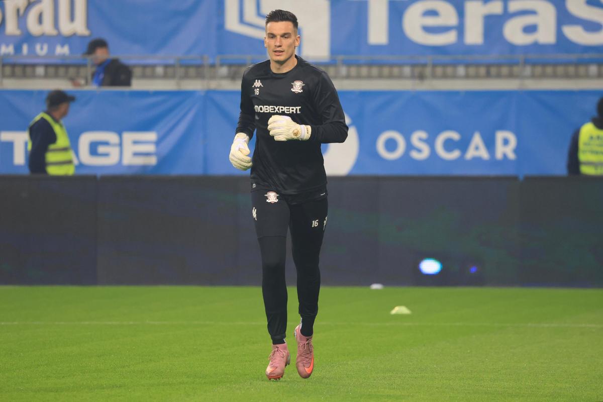 Derby incandescent în Bănie! Universitatea Craiova salvează dramatic un punct cu Rapid