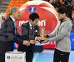 CORESPONDENȚĂ DIN JAPONIA // FOTO Cristina Neagu, premiată în Japonia! Balonul de Aur din handbal e în braţele româncei!