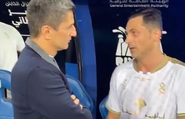 VIDEO + FOTO Mirel Rădoi, în iarbă, alături de Ronaldinho, Pirlo, Totti și Van Persie! S-a întâlnit și cu Răzvan Lucescu!