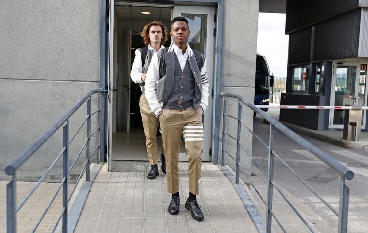 FOTO Prețuri enorme la linia de îmbrăcăminte a Barcelonei pentru deplasări!