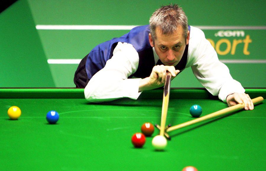 Judd Trump a fost eliminat de la UK Championship de Nigel Bond, număr 98 mondial, care a devenit profesionist în anul nașterii lui Trump!