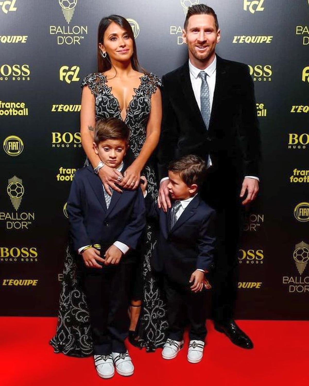 BALONUL DE AUR 2019 // VIDEO+FOTO Mateo și Thiago, copiii lui Leo Messi, au făcut senzație la Paris! Imagini amuzante :)