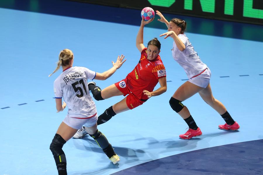 România la EURO 2020. Selecționerul Bogdan Burcea: „Celelalte jucătoare trebuie să se apropie de Cristina Neagu ca valoare”