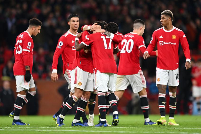 Manchester United și Arsenal se întâlnesc astăzi, de la ora 22:15, în derby-ul runde cu numărul 14 din Premier League. Meciul poate fi urmărit liveTEXT pe GSP.ro și televizat pe Eurosport 1.