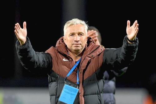 Dan Petrescu ar fi favorit să preia echipa națională a României / Sursă foto: GSP
