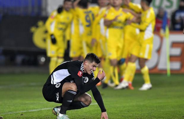 „Lupii” prelungirilor » Petrolul o bate pe U Cluj și revine pe loc de play-off! Clasamentul ACUM