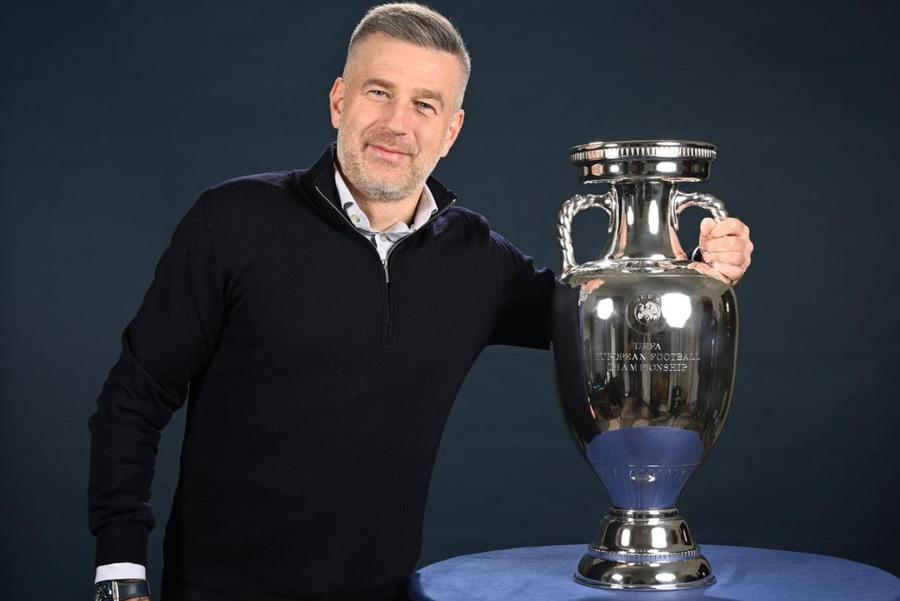 Edi Iordănescu / Sursă foto: Facebook@ Federația Română de Fotbal Avem o grupă, cum procedăm?