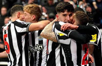 Newcastle o scufundă pe Manchester United! „Diavolii roșii” se prăbușesc și în campionat, după colapsul din UCL