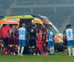 Ambulanța a intrat pe teren la CSU Craiova - CFR Cluj