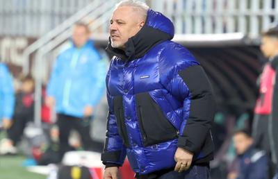 Șumudică nu se lasă! I-a dat replica ironică lui Becali, aproape de miezul nopții: „O să-l sun pe domnul Vassaras”