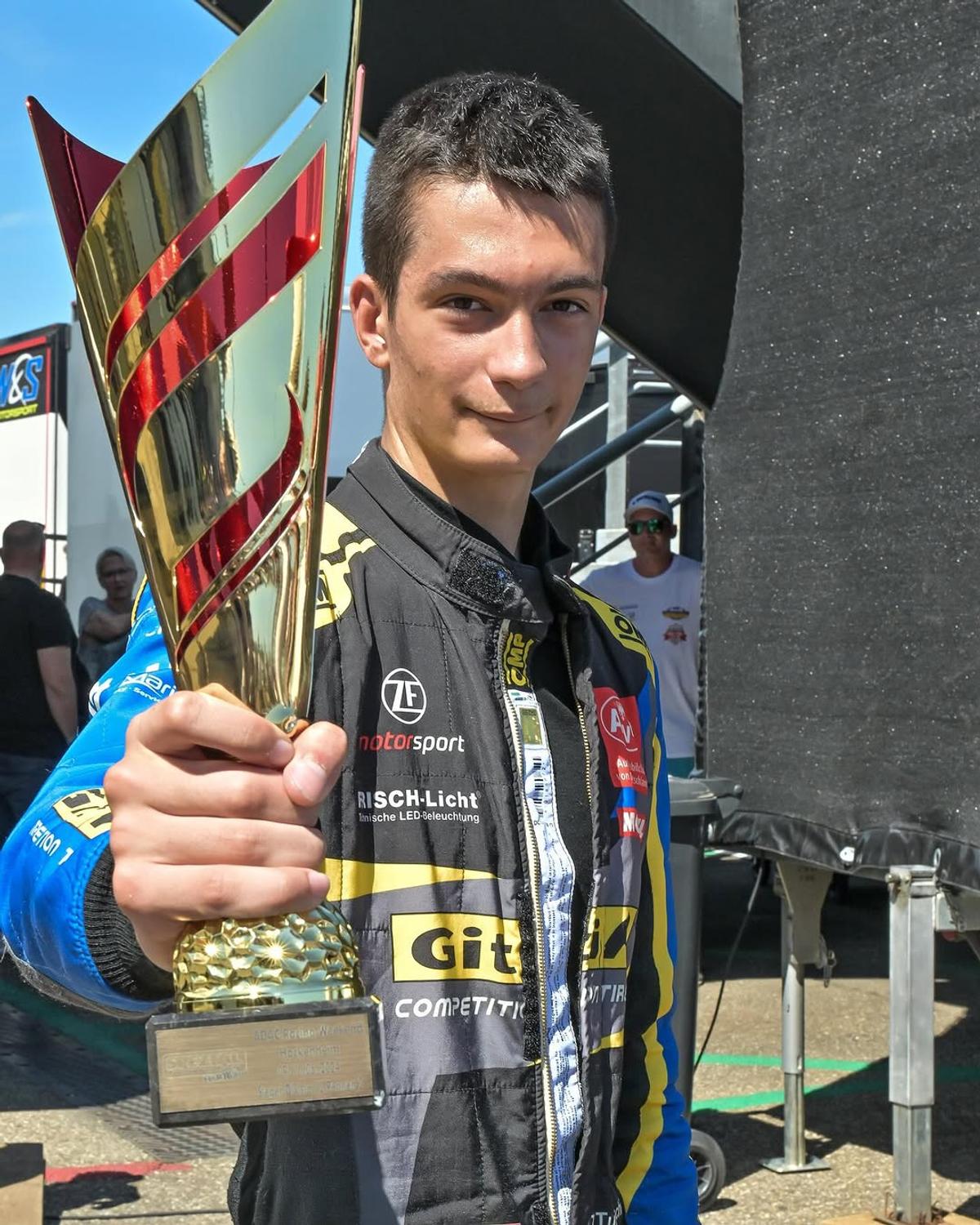 Tudor Tudurachi, pilot în GP4 la 16 ani