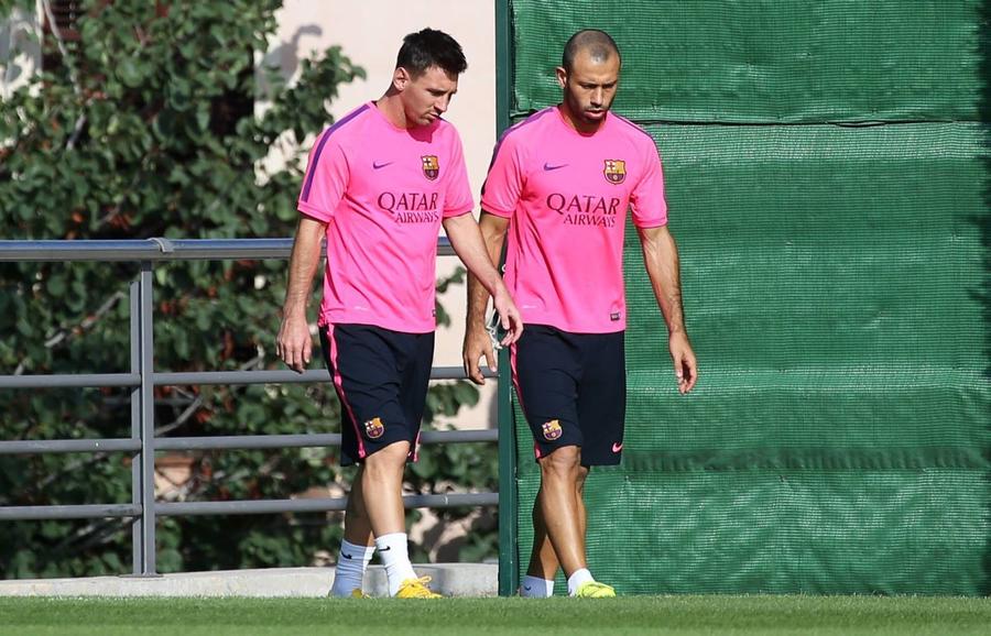 Lionel Messi și Javier Mascherano, în urmă cu un deceniu la un antrenament al Barcelonei / Foto: Imago Messi a pus un nou antrenor și la Inter Miami. Patronul clubului american admite: „Mi-a oferit ceea ce căutam”