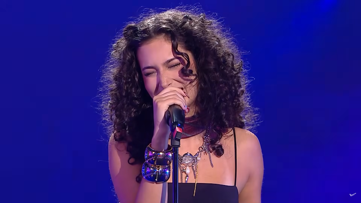 Eva Nicolescu, Vocea României