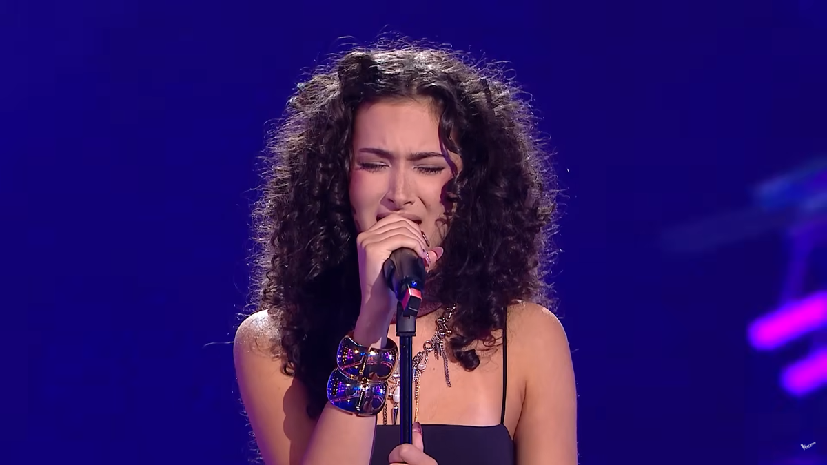 Eva Nicolescu, Vocea României